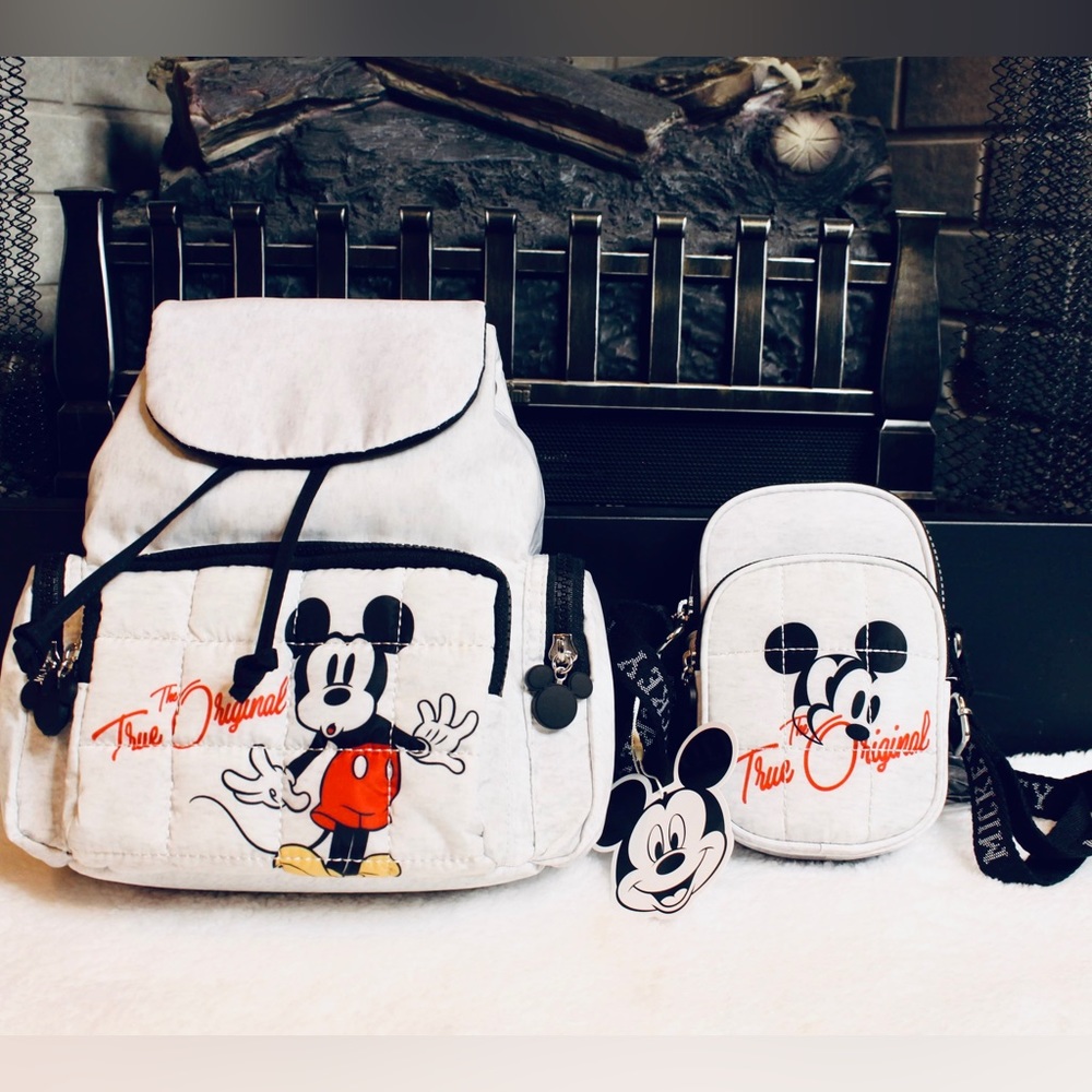 Mickey Mouse “The Original” Backpack Set
